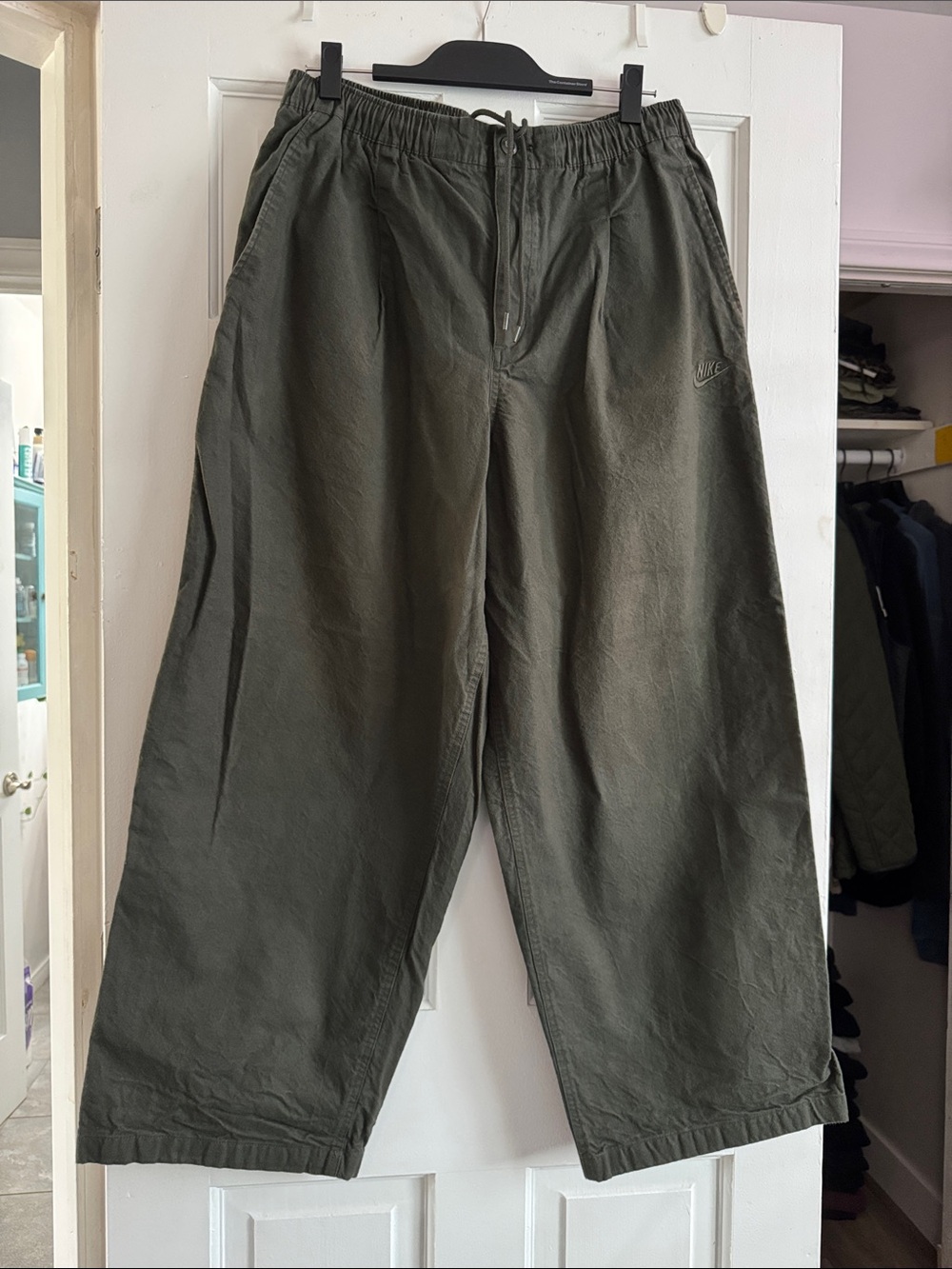 Nike Olive Green Drawstring Casual Chinos - L